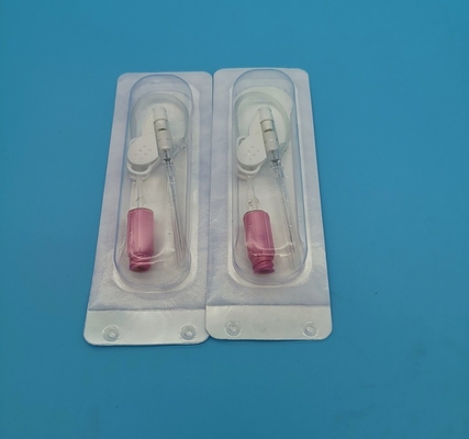 Розовый устранимый тип переливание крови бабочки Cannula 20G Iv вливания положительного давления аварийное